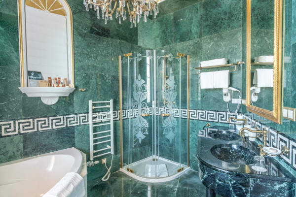 Royal Apartments Aphrodite Palace, Rajecké Teplice 3