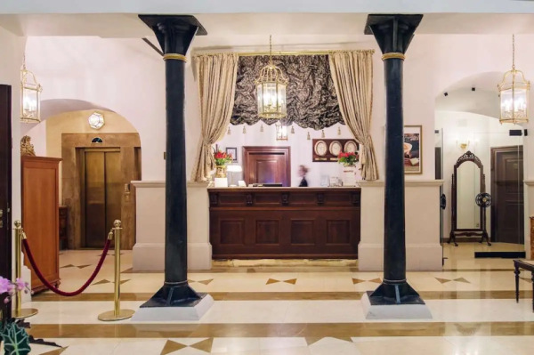 ARCADIA BOUTIQUE HOTEL Bratislava 8