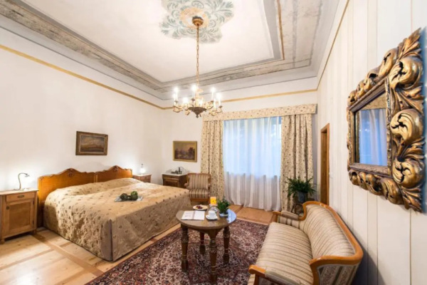 Chateau GrandCastle, Liptovský Hrádok 12