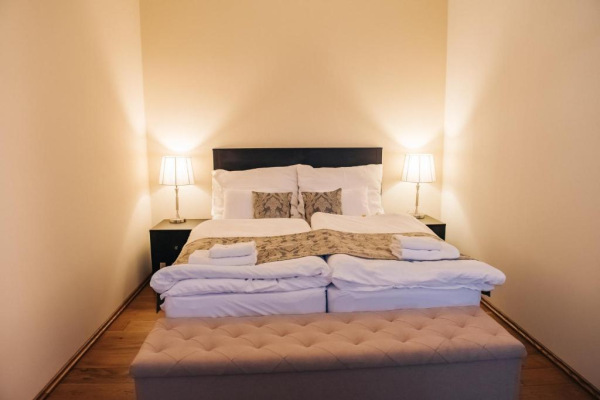 Krone - Penzión, Svätý Jur 6