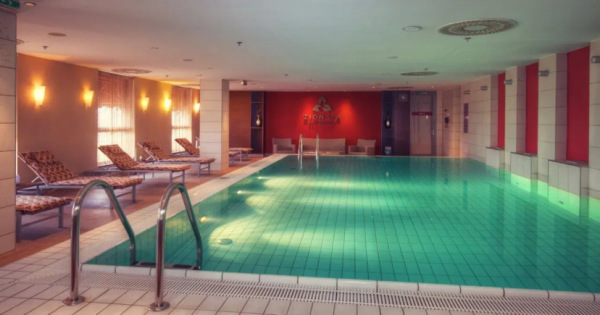 Crowne Plaza Bratislava 4