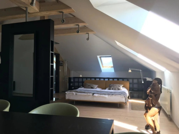 Villa Nečas, Žilina 1