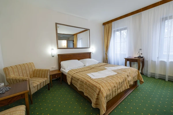Hotel Zámok Topoľčianky 15