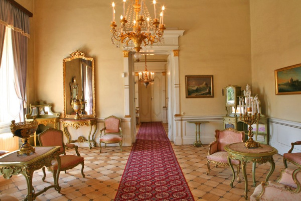 Hotel Zámok Topoľčianky 1