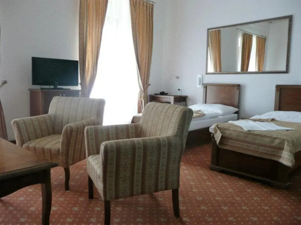 Hotel Zámok Topoľčianky 9