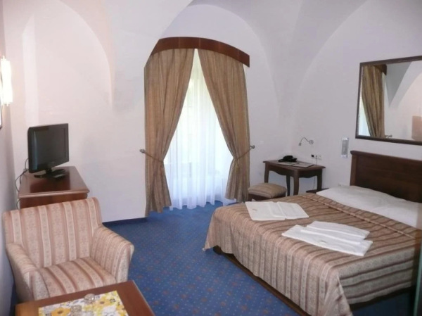 Hotel Zámok Topoľčianky 10