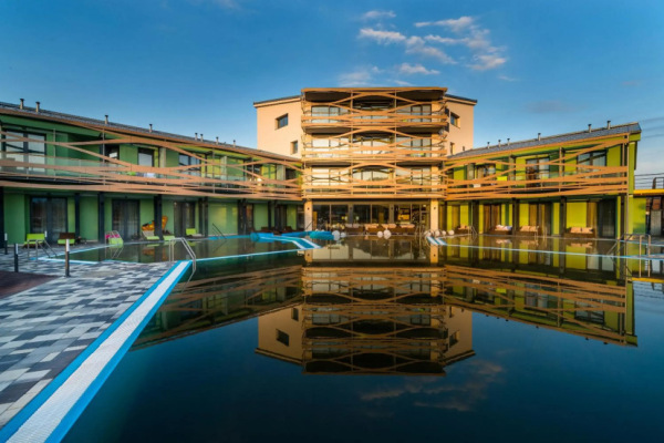 Hotel Galeria Thermal Bešeňová 11