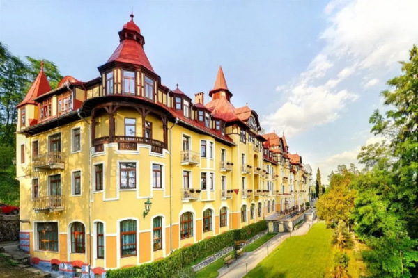 Grand Hotel Praha, Tatranská Lomnica